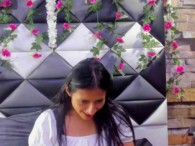 SharlotRodriguez webcam