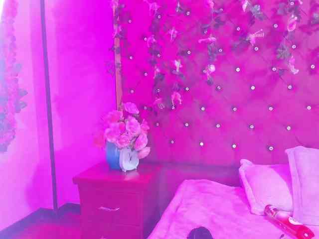 SharlotRodriguez webcam