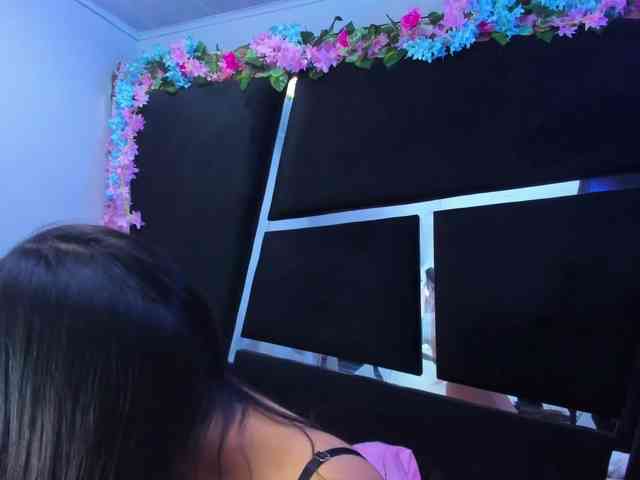 SharlotRodriguez webcam