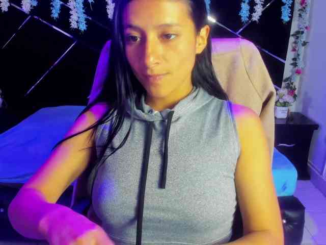 SharlotRodriguez webcam