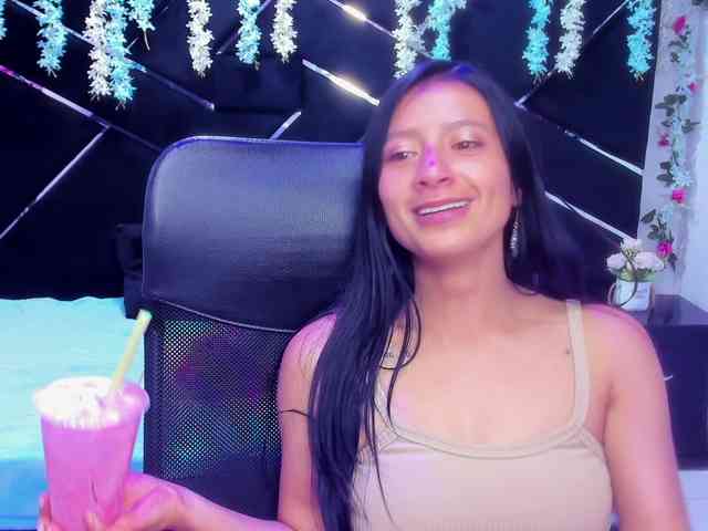 SharlotRodriguez webcam