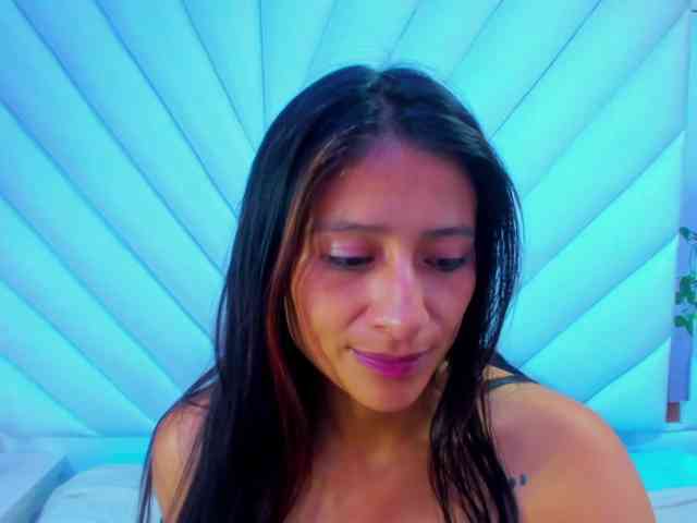 SharlotRodriguez webcam