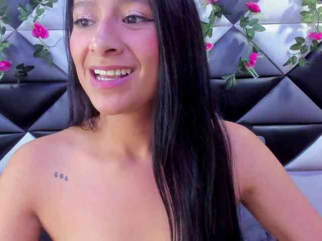 SharlotRodriguez webcam