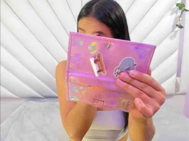 SharlotRodriguez webcam