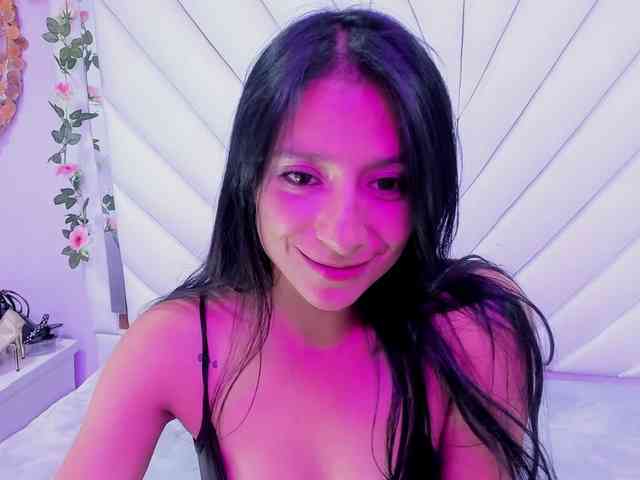 SharlotRodriguez webcam