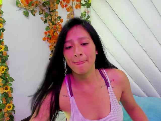 SharlotRodriguez webcam