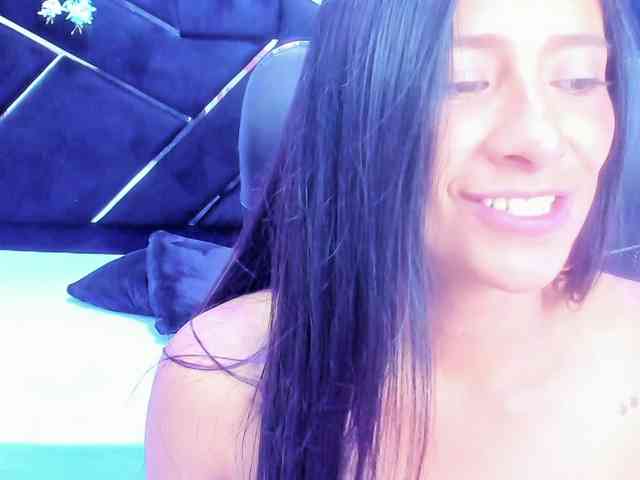 SharlotRodriguez webcam