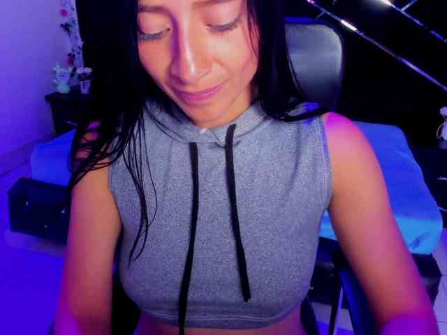 SharlotRodriguez webcam