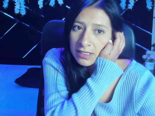 SharlotRodriguez webcam