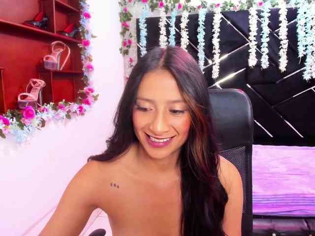 SharlotRodriguez webcam