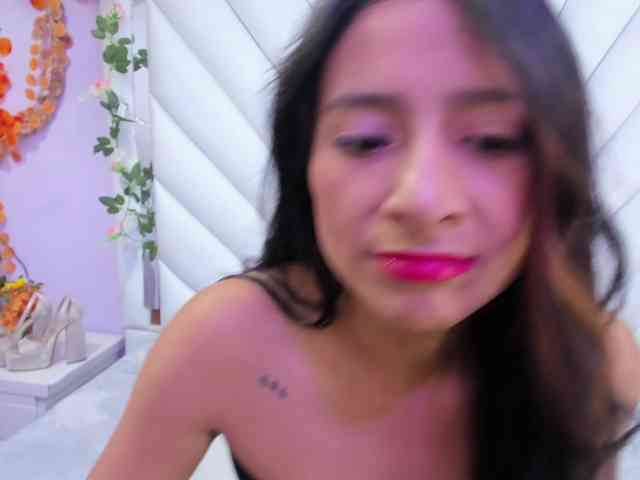 SharlotRodriguez webcam