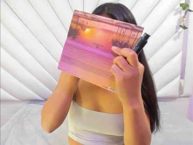 SharlotRodriguez webcam