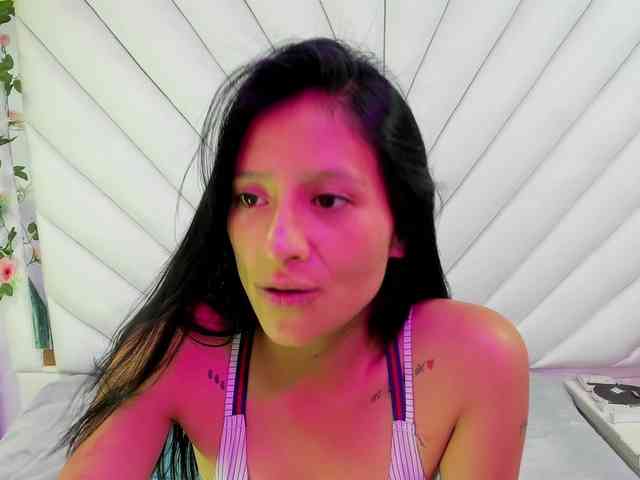 SharlotRodriguez webcam