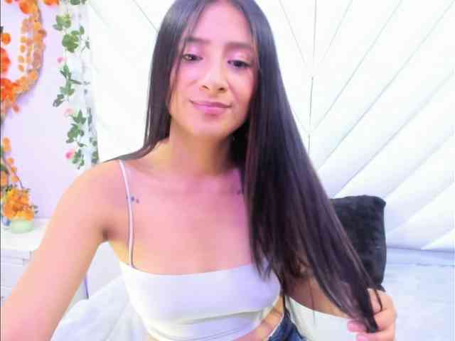 SharlotRodriguez webcam