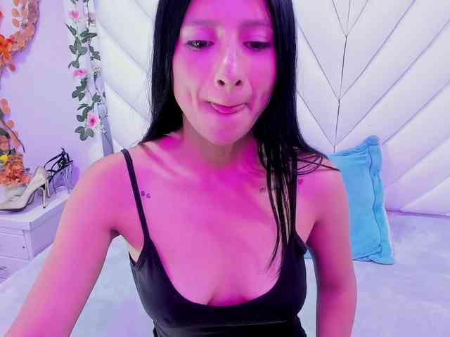 SharlotRodriguez webcam