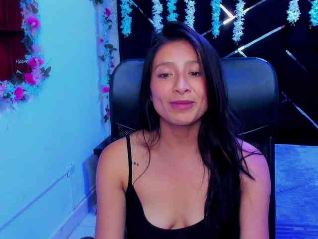 SharlotRodriguez webcam