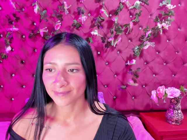 SharlotRodriguez webcam