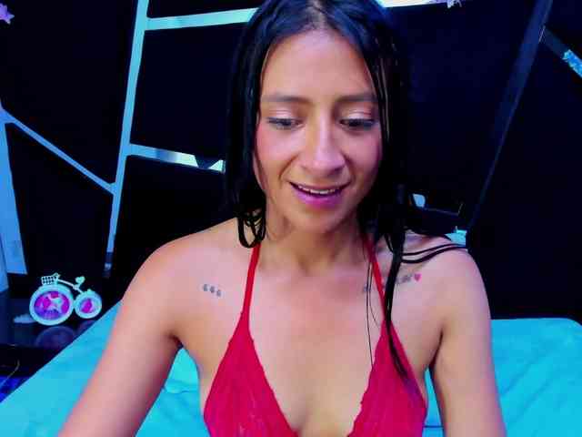 SharlotRodriguez webcam