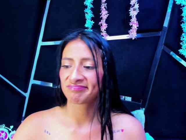 SharlotRodriguez webcam