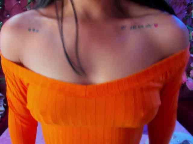 SharlotRodriguez webcam