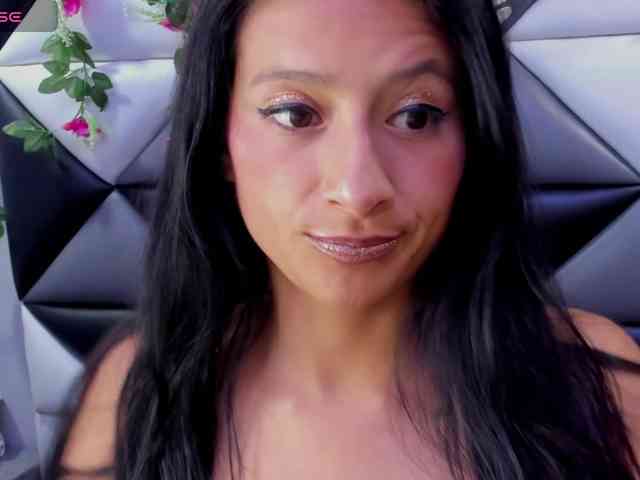 SharlotRodriguez webcam
