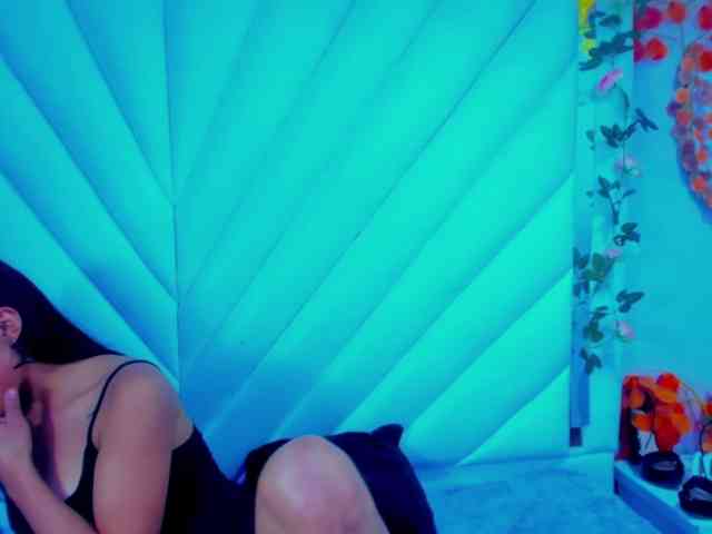 SharlotRodriguez webcam