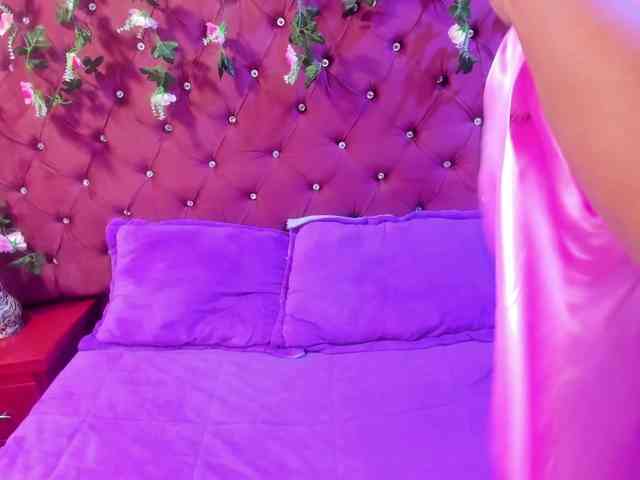 SharlotRodriguez webcam