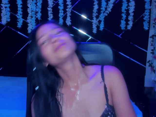 SharlotRodriguez SharlotRodriguez