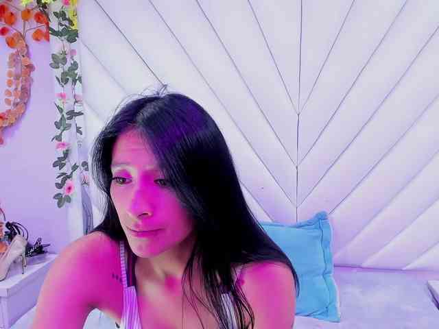 SharlotRodriguez webcam