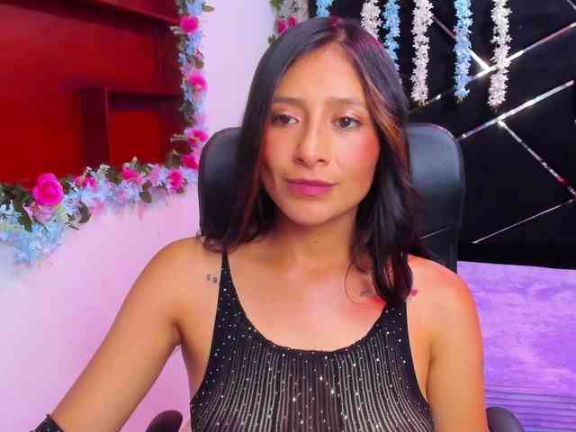 SharlotRodriguez webcam