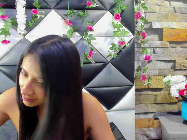 SharlotRodriguez webcam