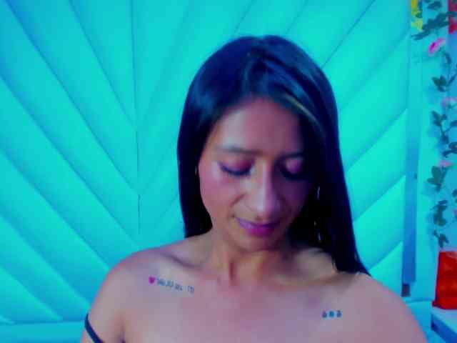 SharlotRodriguez webcam