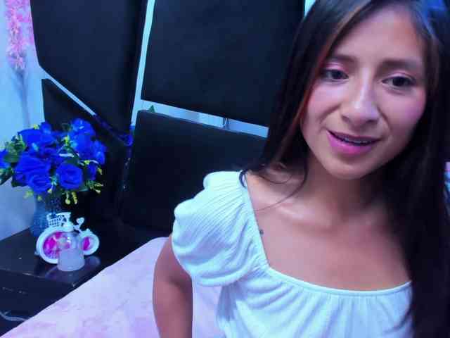 SharlotRodriguez webcam