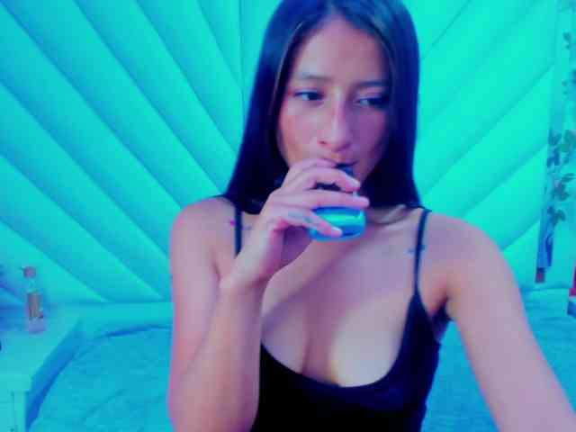 SharlotRodriguez webcam