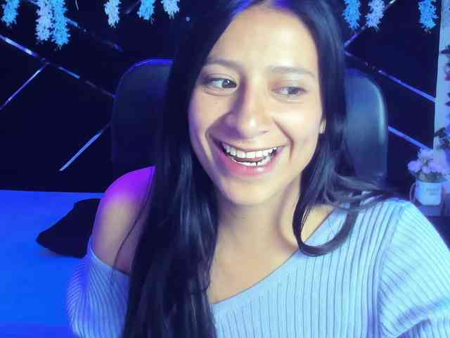 SharlotRodriguez webcam