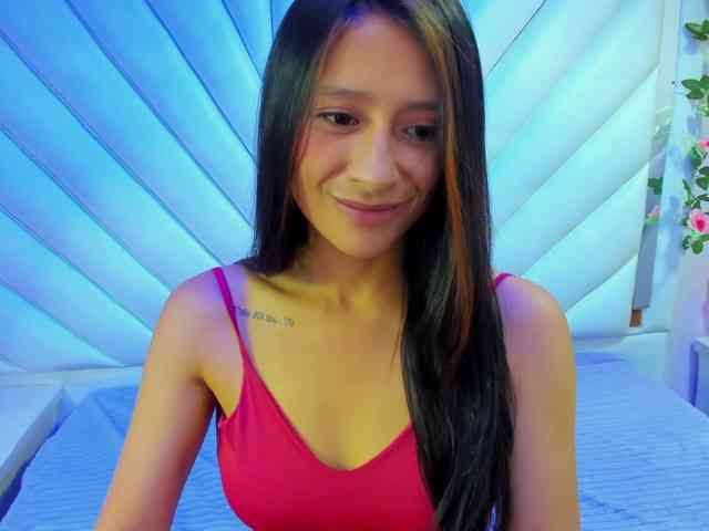 SharlotRodriguez webcam