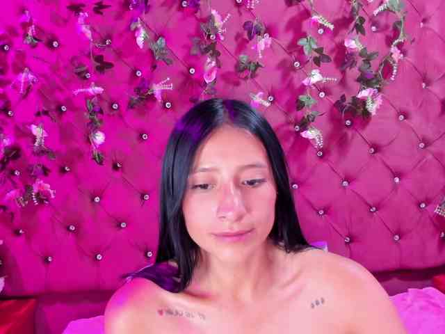 SharlotRodriguez webcam