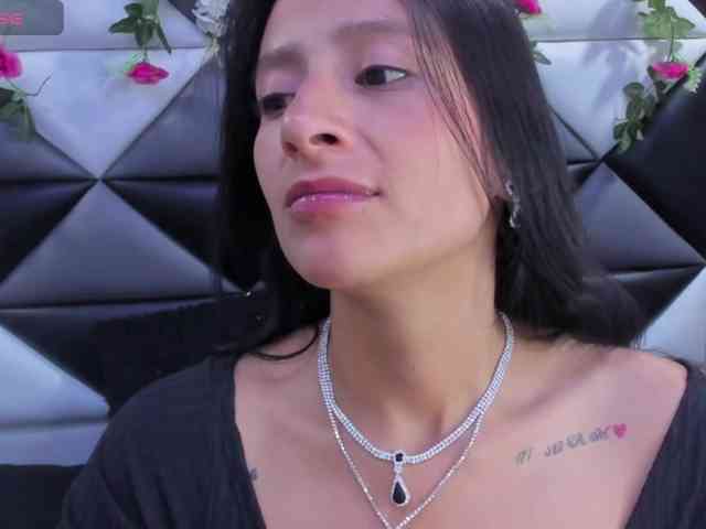 SharlotRodriguez webcam