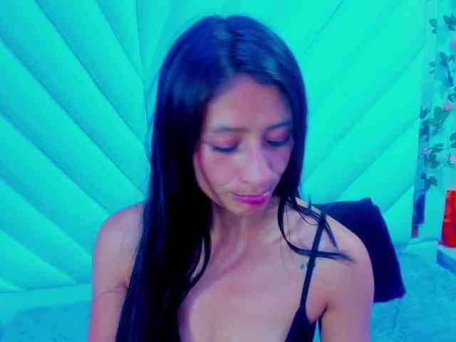 SharlotRodriguez webcam