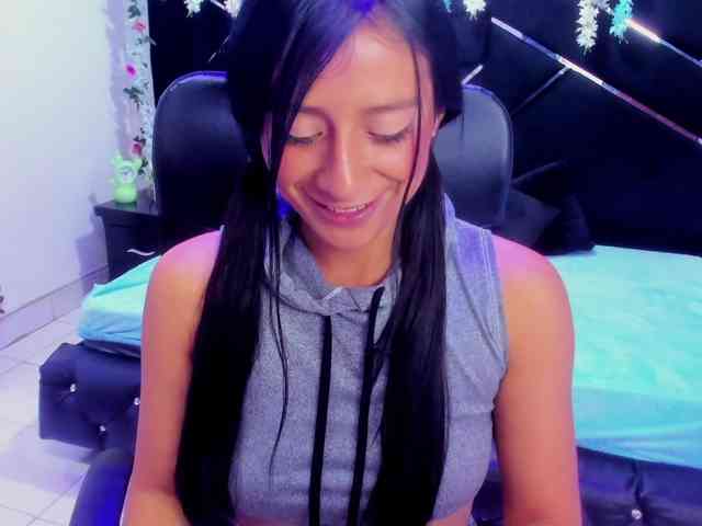 SharlotRodriguez webcam