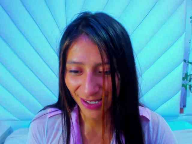 SharlotRodriguez webcam