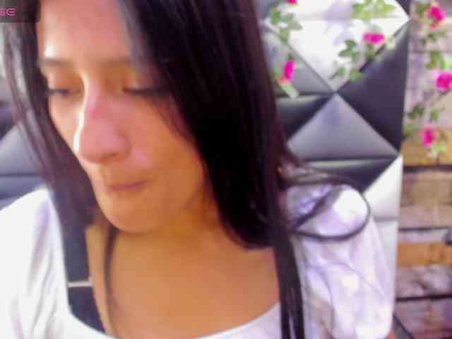SharlotRodriguez webcam