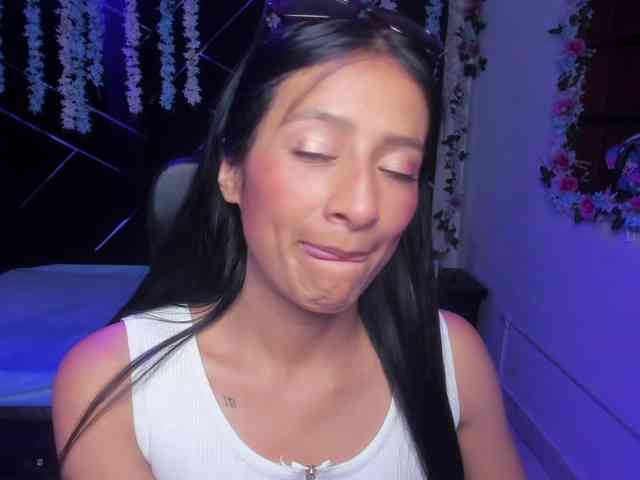 SharlotRodriguez webcam