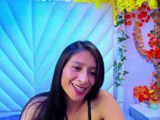 SharlotRodriguez webcam