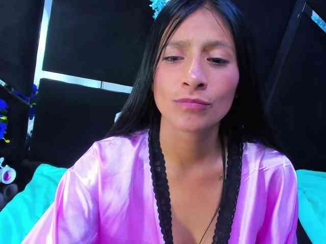 SharlotRodriguez webcam