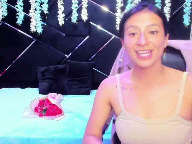 SharlotRodriguez webcam