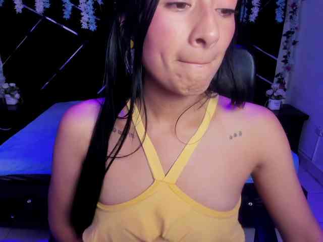 SharlotRodriguez webcam