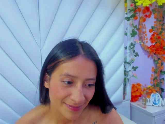 SharlotRodriguez webcam