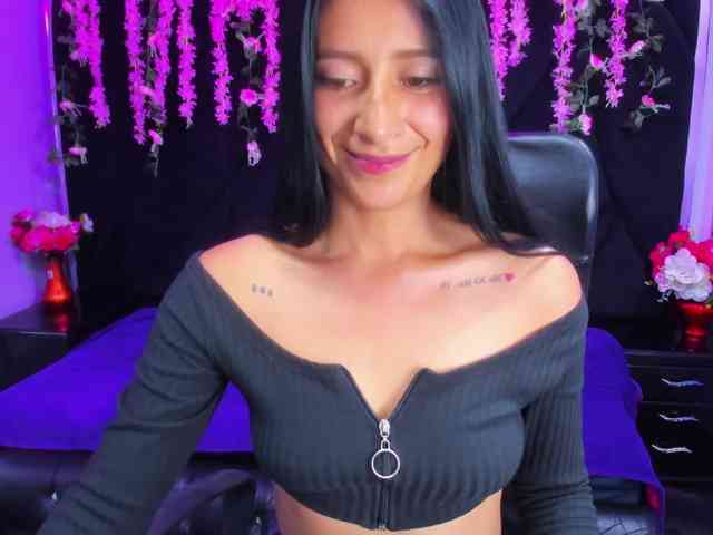 SharlotRodriguez webcam