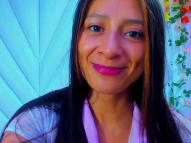 SharlotRodriguez webcam